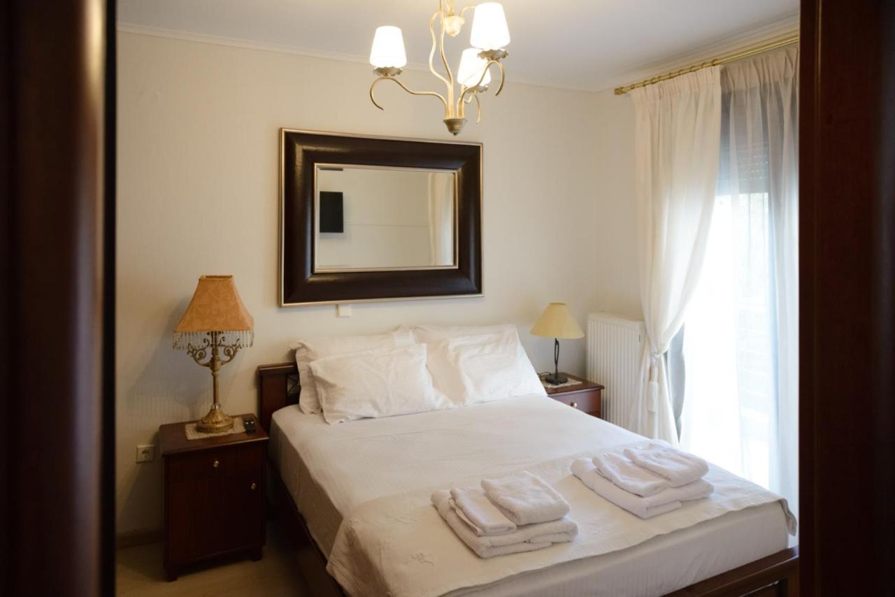 Luxury Dafnis House *
